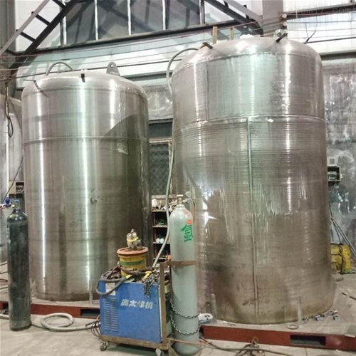山東儲罐廠家，硫酸罐，鹽酸儲罐